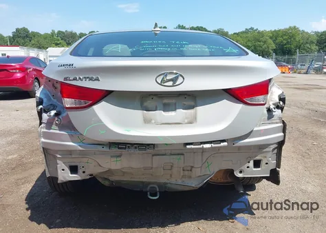 2013 Hyundai Elantra Gls z USA, uszkodzony, nr VIN 5NPDH4AE6DH163885